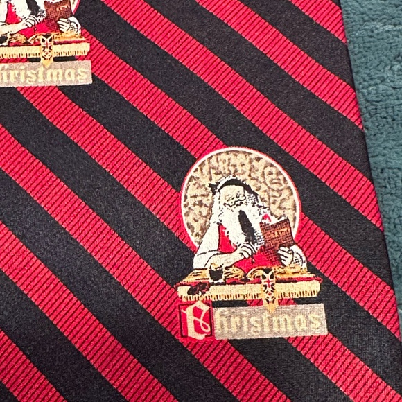 Vintage Norman Rockwell Saturday Evening Post Merry Christmas Handsewn Silk Tie - Picture 3 of 4